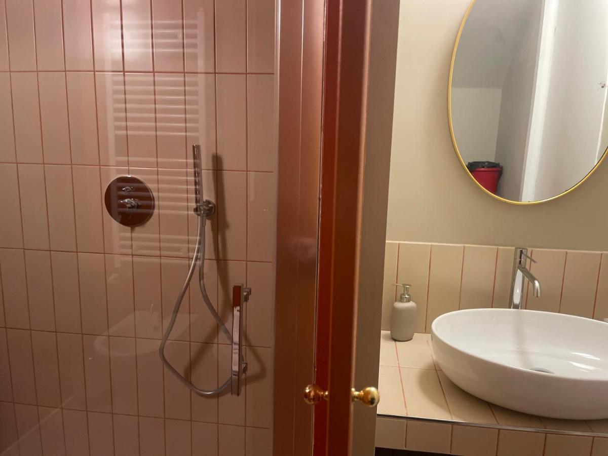 Appartement Obelisque 1850 Con Posto Auto!